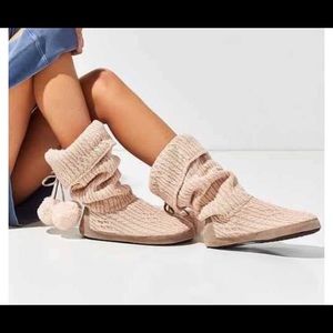 Women’s Muk Luk slippers